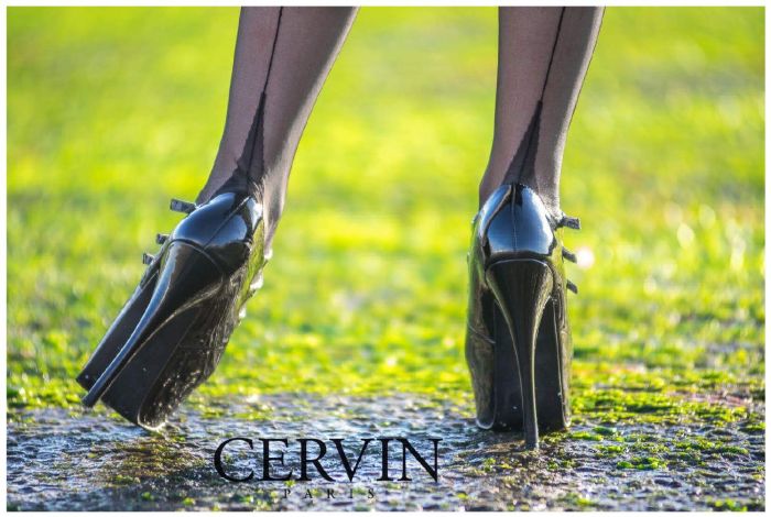 Cervin Cervin-tights-stockings-2016-28  Tights Stockings 2016 | Pantyhose Library