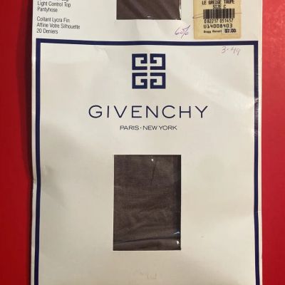 Givenchy Lycra Sheer Leg Light Control Top Pantyhose Size C Le Greige Taupe