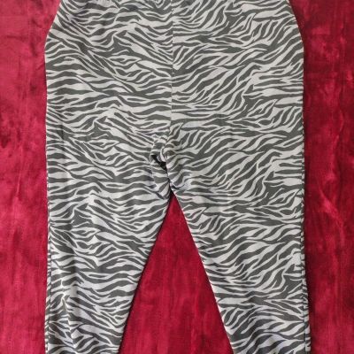 Torrid Zebra Print Leggings Womens Size 2 Gray Black Casual Pull On  Pants