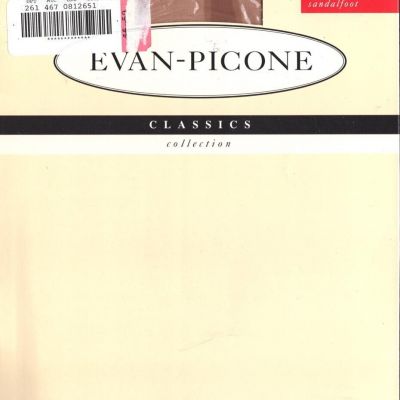 Evan-Picone CLASSICS COLLECTION, Control Top – Style 151, Size Small, Beige