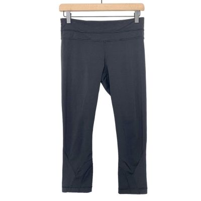Lululemon black cropped workout leggings drawstring Waist zip pocket 6