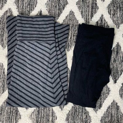 Old Navy Maternity Skirt and Legging Bundle Women's size small