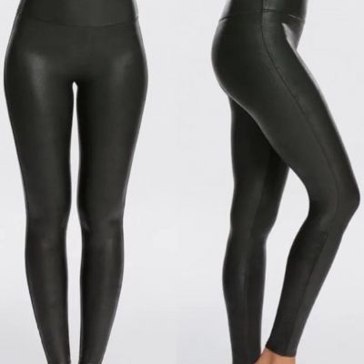 Spanx Faux Leather Pebbled Leggings Black Stretch Shaping Slimming Sz Small
