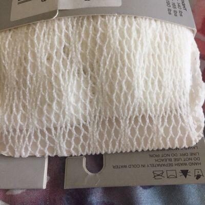 NWT Hanes Woman's Classic Plaster White Eyelet Net Tights Size Tall