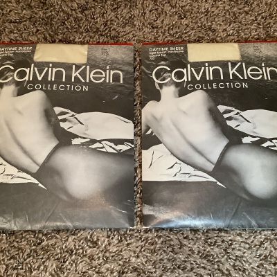 Lot of 2 - Calvin Klein control top pantyhose, color ivory, size: C