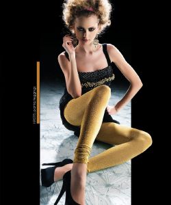 Oroblu-Legwear-FW-2011.12-21