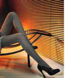 Oroblu-Legwear-FW-2011.12-37