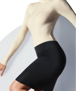 Wolford-Essential-Sexy-AW2012-13-107