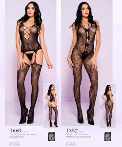Music-Legs-Lingerie-Catalog-2019.20-30