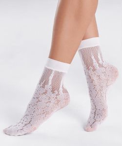 Natori-Floral-Burnout-Net-Shortie-Socks2