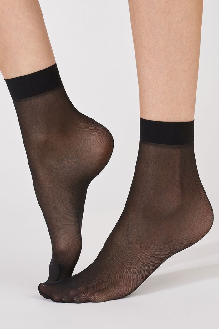 Aristoc Aristoc 15 Denier Ultimate Shine Ankle Highs Black  Ultimate Collections2021 | Pantyhose Library