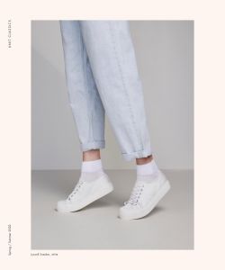 Vogue-Spring Summer 2022-38