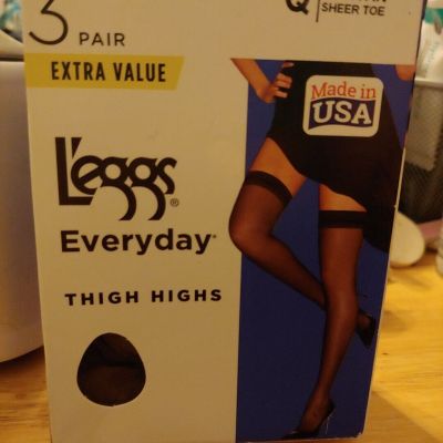 LEGGS Suntan Sheer Toe Thigh High 1 Pair Size Q Large Made USA