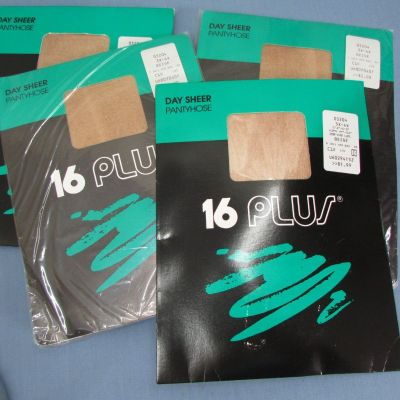 Vintage 16 PLUS  Pantyhose Beige  Size 3X-4X