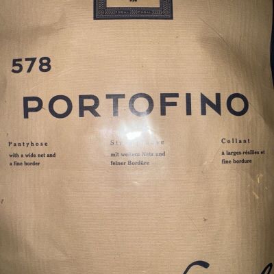 Fogal Portofino 578  Net Pantyhose Color: Noir  Size: Small 578 - 10