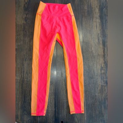 NWT Wilo The Label Bright Pink and Orange Ribbed Workout Pants Leggings Size XS