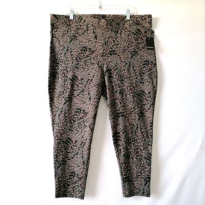NWT Torrid Womens Coin Gray Elastic Waist Leopard & Zebra Print Legging Size 4X