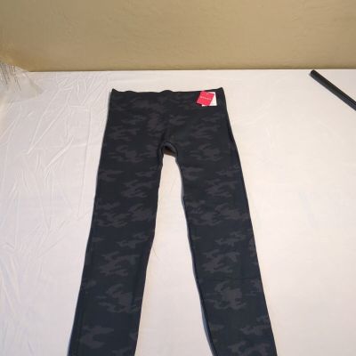 Spanx Look At Me Now Leggings Black Camo Womens Size 1X FL351P NWT