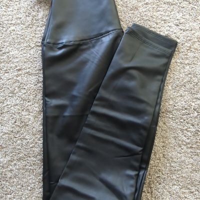 Women's NWT Style One Leather Style Leggings Sz. M