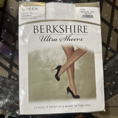 Berkshire Women's Ultra Sheer Control Top Pantyhose 4415  1, 2, 2 PLUS, 3, 4