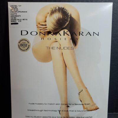 Donna Karen Luxury Hosiery Petite PLUS Nudes Control Top Enhanced Tone B02 A19