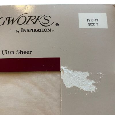 Vintage Legwork’s By Inspiration Ivory Ultra Sheer Pantyhose NEW