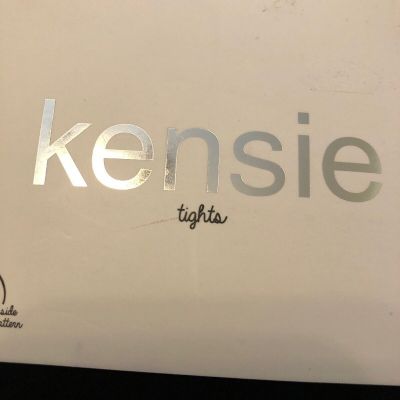 Ladies Kensie Tights Black Snowflake Pattern