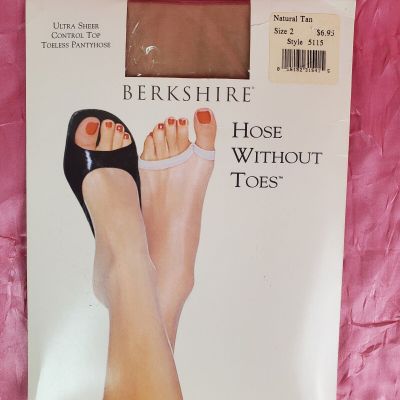 Berkshire Hose Without Toes Plus Sz 2 Tan Sheer Control Top Toeless Pantyhose