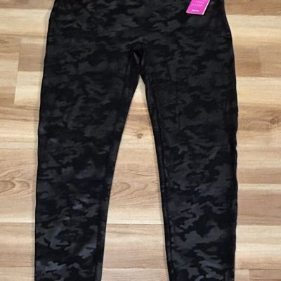 NWT Spanx Cropped Look at Me Now Seamless Leggings Camo SIZE 3X