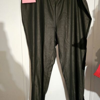 Vanessa Williams Black Faux Leather Leggings Plus Size 2x Ankle With Cut Out GUC