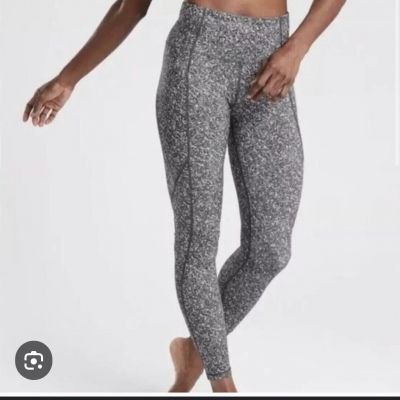 Athleta Salutation Stash Pocket Pebble Beach Tight Workout Leggings Size XS