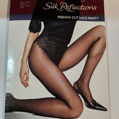 Hanes~Silk Reflections~ Pantyhose~ French Cut Lace Panty~Barely There ~ Size EF