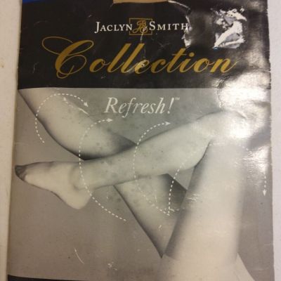 Jaclyn Smith Collection  Refresh! Control Top Pantyhose  Size  D Honey