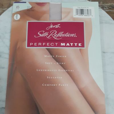 Hanes Silk Reflections AB PERFECT PETAL MATTE Style #00Q50 NWT