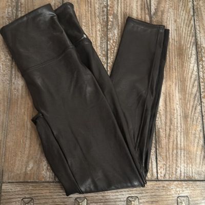 Spanx Women's Faux Leather Leggings in Black Size Large Style No.2437