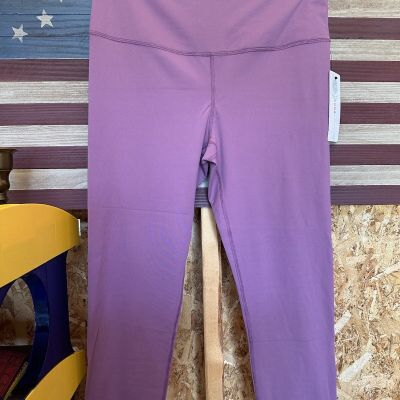 NWT Yogalicious Lux Leggings High Rise Soft Capri XL  MSRP 78 African Violet