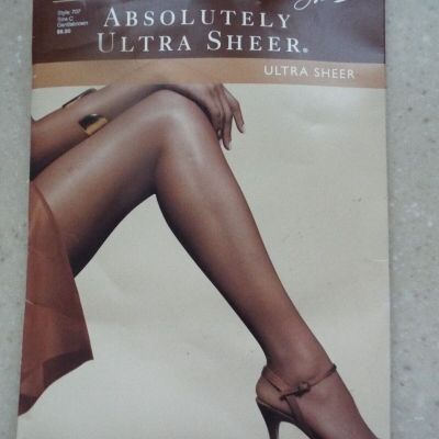 Hanes Absolutely Ultra Sheer Control Top Sandlefoot Pantyhose  Style 707 size C