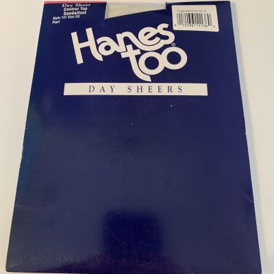 New Hanes Too Day Sheers Control Top Pearl SandalFoot Style 137 Size CD Nylons