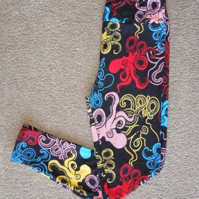 LuLaRoe TC ~ Bright Octopus on Black Ocean Marine life Nautical Fish Leggings