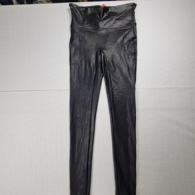 Spanx Faux Leather 7/8 Leggings Women's Size Small Black