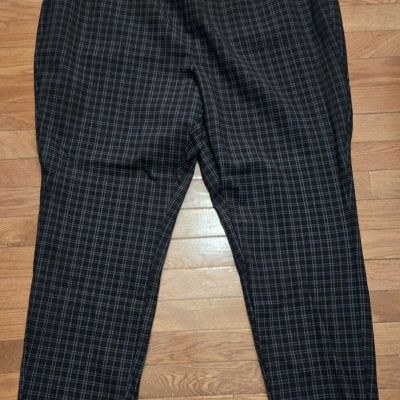 Lane Bryant NWT Leggings Size 22/24 Black Gray Plaid Smoothing MSRP $59.95