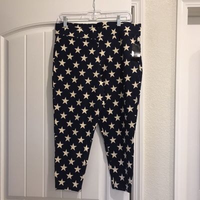 Torrid navy with stars cropped leggings Size 2X NWT