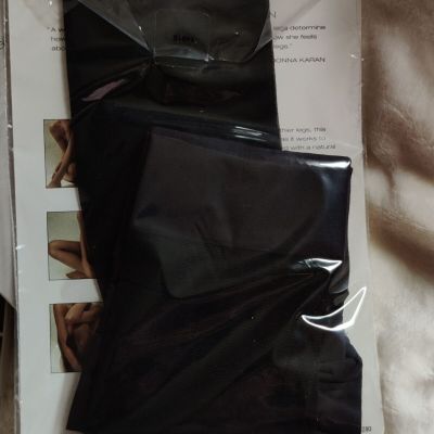 Donna Karan  BOXED Control Top Pantyhose  Size Small Color BLACK - - NOS