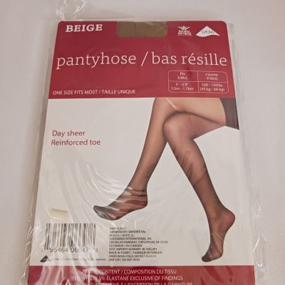 Vintage Greenbrier Crafts Day Sheer Pantyhose One Size Nylons Beige
