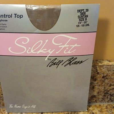 Women's Silky Fit Pantyhose Control Top Panty Sandalfoot Sz: B 5'4