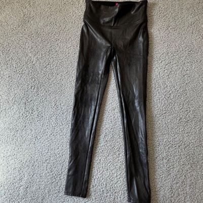 SPANX Faux Leather Leggings Black S/P (24x25) Stretch Pants Shapewear