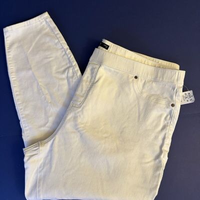 Simply Vera Vera Wang Plus Sz 2X ( 20W-22W )  Mid-Rise Denim Leggings  White NEW