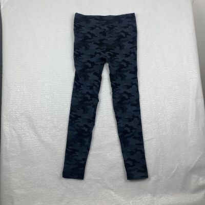 Britts Knits Leggings color style Camo Black and Gray Size XL