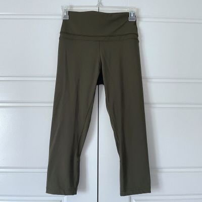 CRZ YOGA Pants Womens Extra Small XS Sage Green Leggings Capri Workout Pilates