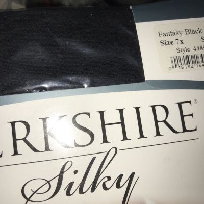 Berkshire Silky Plus  Size 7x Fantasy Black Queenreinforced Toe